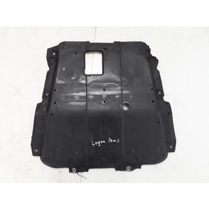 Karter Muhafazası Plastık Renault Symbol / Sandero Bm 12- (Oem No: 758904911R)