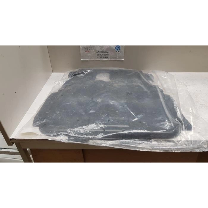 Renault Express- 21/24; Karter Muhafaza Plastiği (Enjeksiyon Baskı) (Oem No: 758908449R)