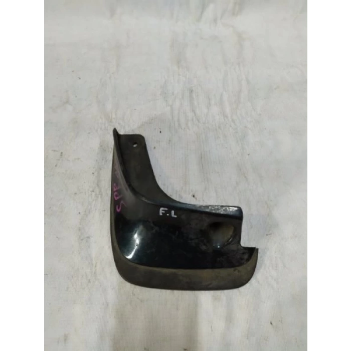 Paçalık Corolla Ön  98-02 Sol (Oem No: 76622-12180)