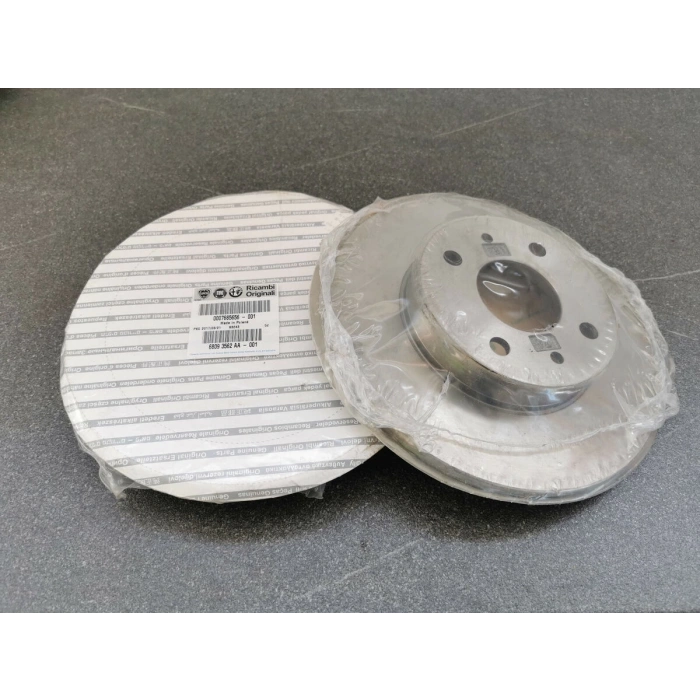 Fren Diski Ön 240,5 Düz Adet Fıyatıdır(Kutu İçi 2Adet) Fıat Tempra/Tıpo/Dogan Slx 2000 Bm 93- (Oem No: 7685656)