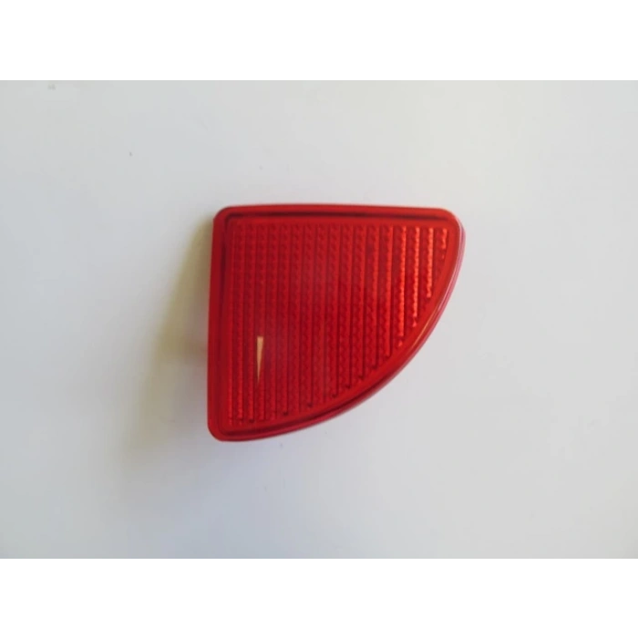 Dacia Logan Mcv 2006-2008 Arka Tampon Reflektörü Sağ Kırmızı (Oem No: 7700308720)