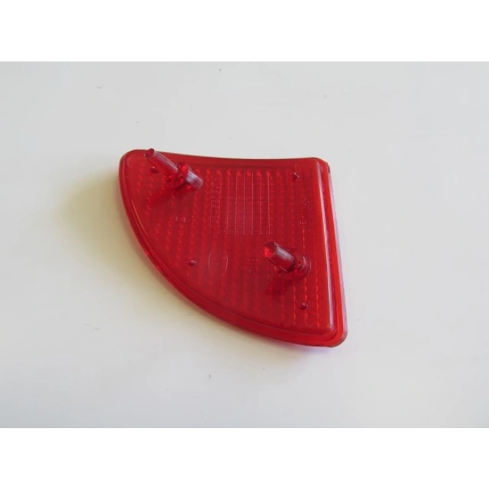 Renault Kangoo- 2- Classic- 03/12; Arka Tampon Reflektörü Sağ Kırmızı (Oem No: 7700308720)