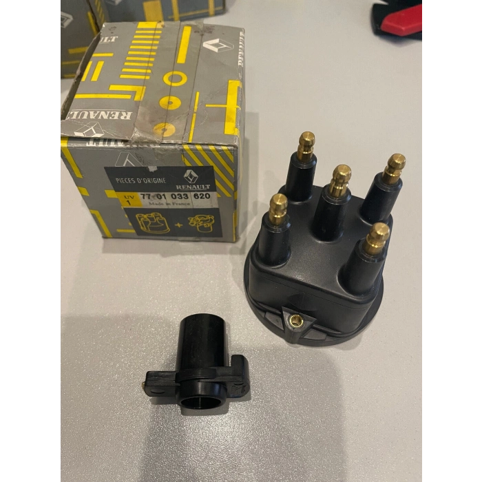 Dıstrıbütör Kapagı Tevzı Makaralı Renault R19/Clıo/Megan 1.4 88- (Oem No: 7701033620)