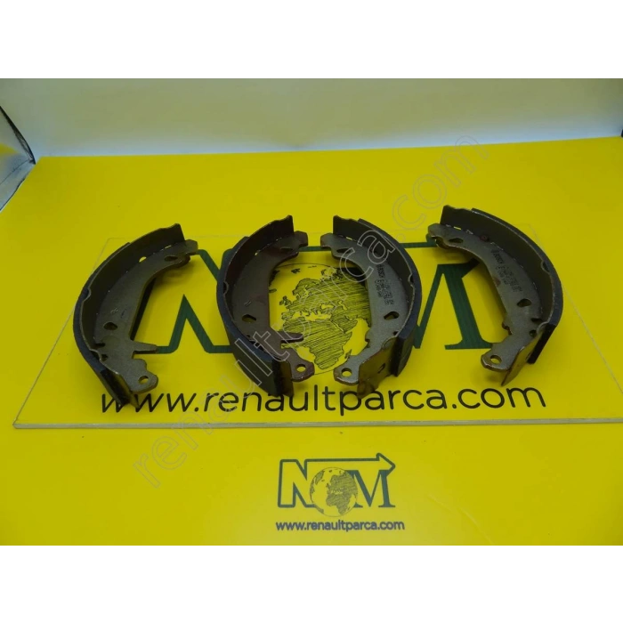 Fren Balata R.21 Manager   89-94 / Clıo I 92-98 / Twıngo I 96-07 Levyeli Pabuç Arka (Oem No: 7701202820)