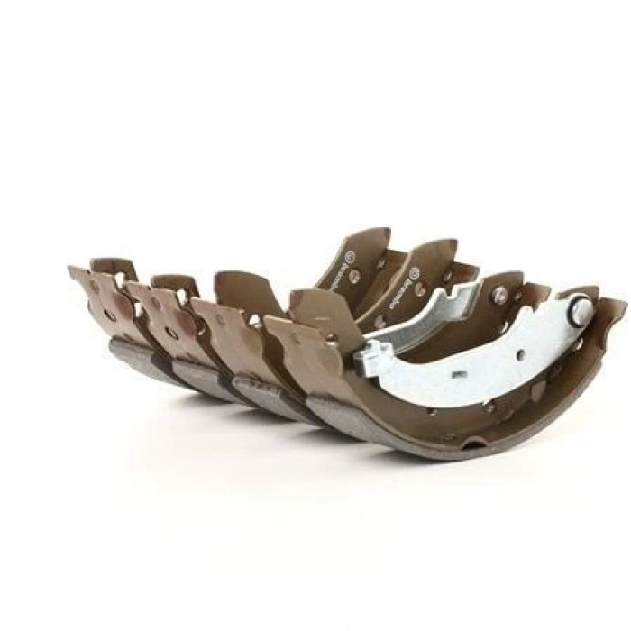 Fren Balata Saxo  96-04 / Xsara 97-05 / Logan I 04-10 Levyeli Absli Pabuç Arka (Oem No: 7701206962)