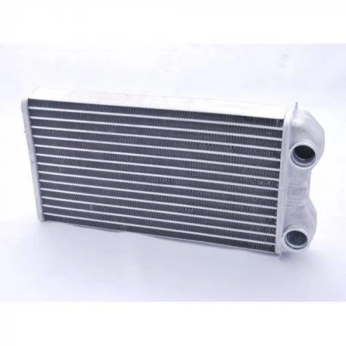 Radyatör Kalorifer Trafıc Iı 01-14 / Vıvaro 02-14 Brazıng (Oem No: 7701473279)