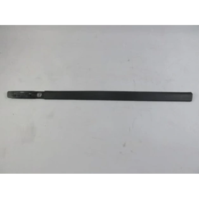 Renault Clıo- 3- Hb- 09/12; Ön Kapı Bandı Sol Siyah (Oem No: 7701476434)