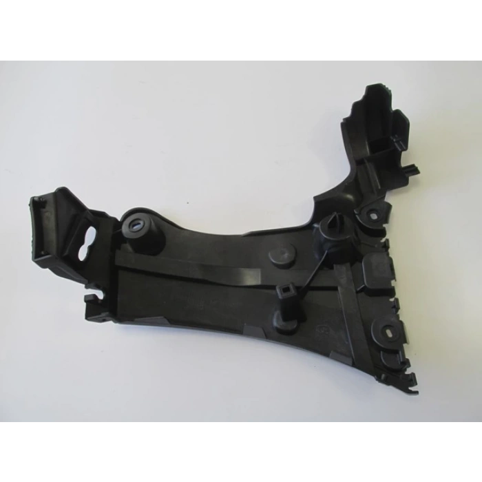 Mercedes Çıtan 2012-2013 Arka Tampon İç Bağlantı Braketi Sol Plastik (Oem No: 7701478200)