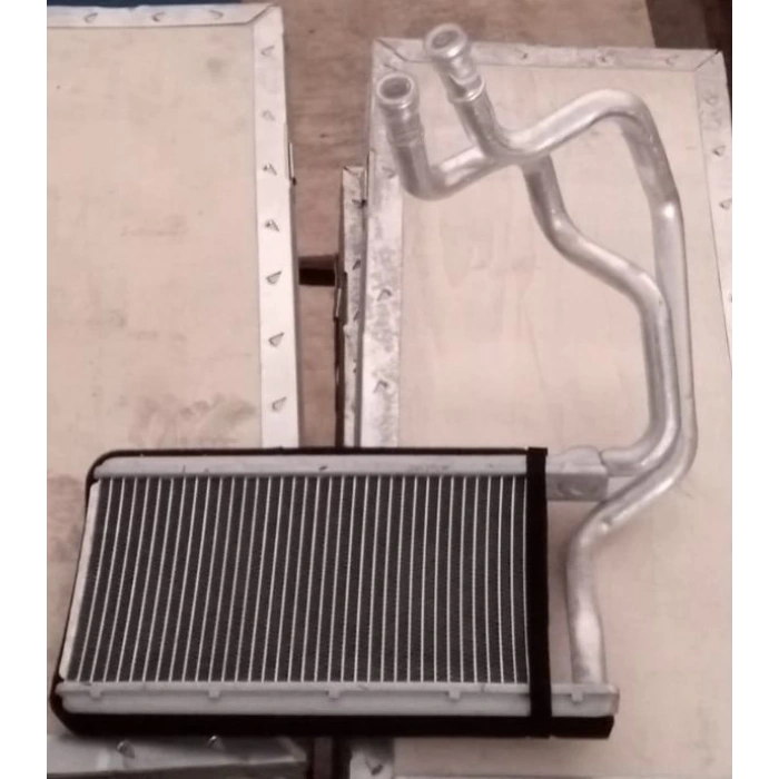 Radyatör Kalorifer L200 06-15 None (Oem No: 7801A382)