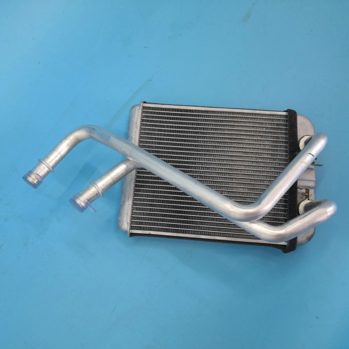 Kalorıfer Radyatörü 8Fh 351 315-351 Vw T5-Transporter T6 Bm 04- (Oem No: 7H1819031)