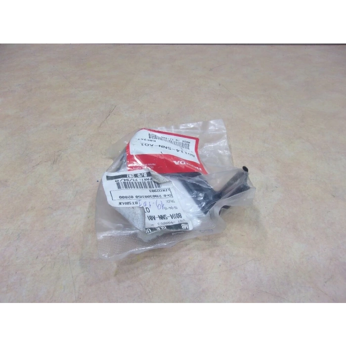 Klima Bağlantı Braketi Cıvıc 06-12 Üst Sağ Fd6 (Oem No: 80114-Snn-A01)