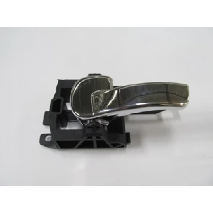 Nıssan Qashqaı- J10- 07/13; Arka Kapı İç Açma Kolu Sol Siyah (Elceği Nikelajlı) (Oem No: 80671Jd00E)