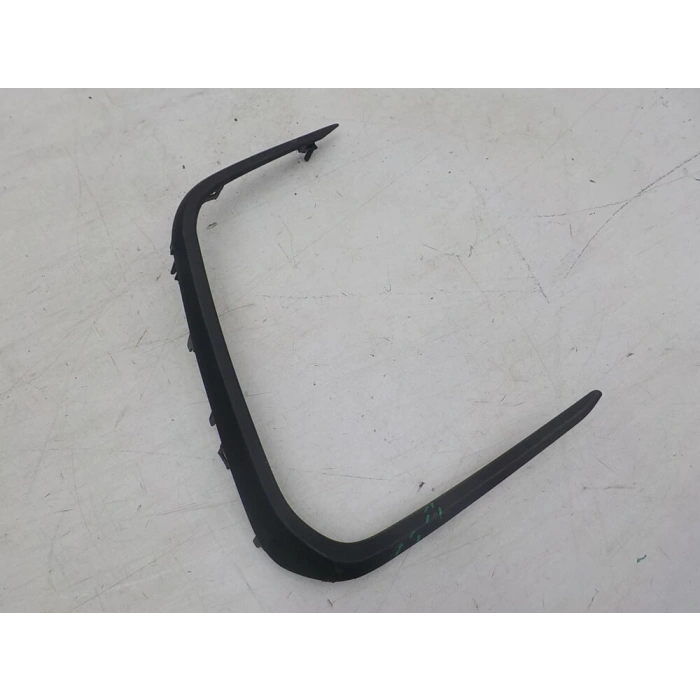 Sis Lamba Kapağı Corolla 19-21 / 22Sonrası Ön Sağ (Sis Deliksiz) (Oem No: 81481-02A70)