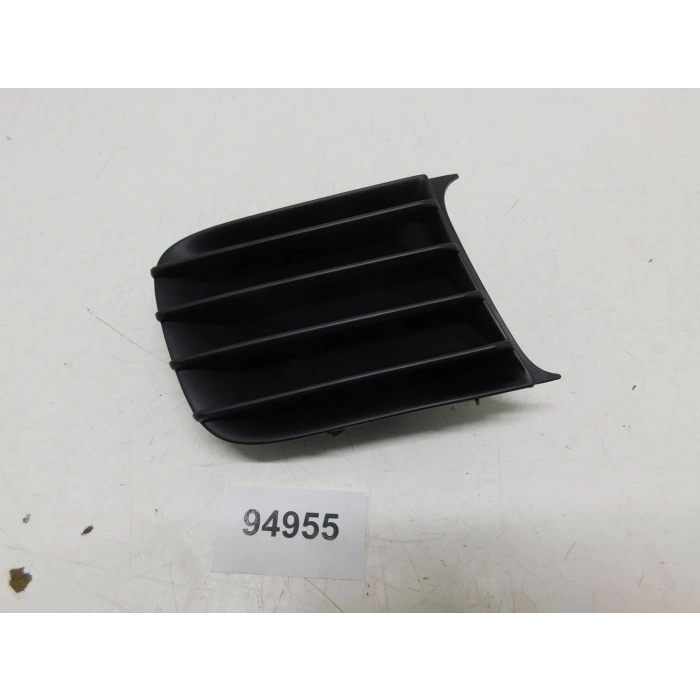 Sis Lamba Kapağı Corolla 00-02 Sağ (Sis Delikli) (Oem No: 81481-12050)