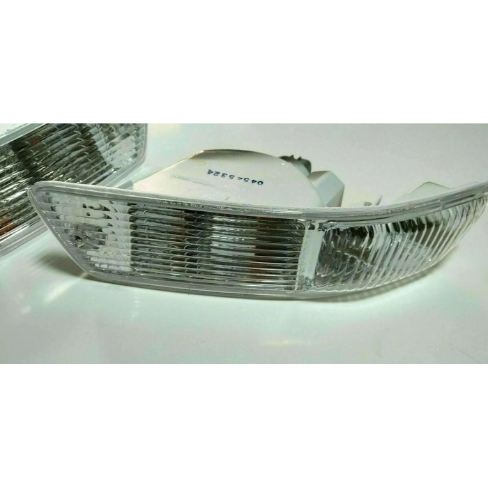 Sınyal Lambası Sol Beyaz Japon Rav4 (A1) Benzin 98-00 (Oem No: 81520-42030)