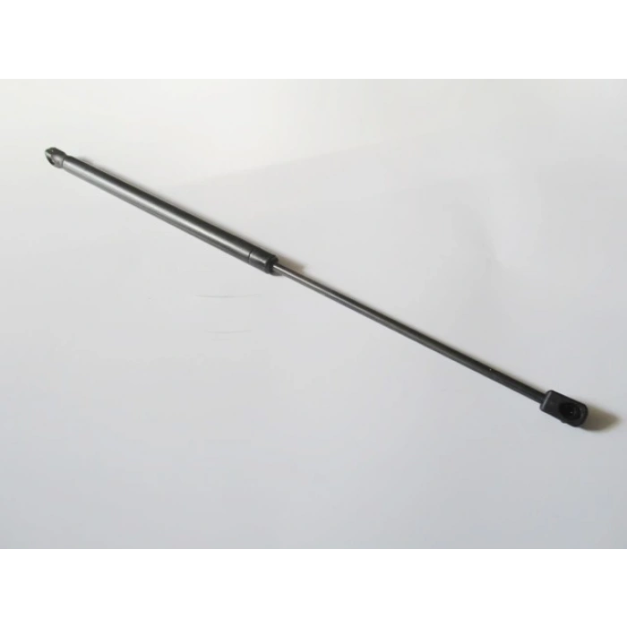 2002-2009 Kia Sorento Bagaj Amortisörü (57Cm) Sağ-Sol Aynı Adet (Adet) (Oem No:8.17813E25)