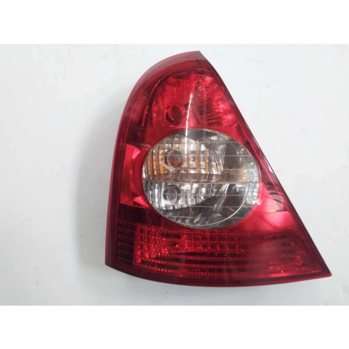Stop Lambası Sol Unıt..Ece. Renault Clıo Hb Bm 01-04 (Oem No: 8200071413)