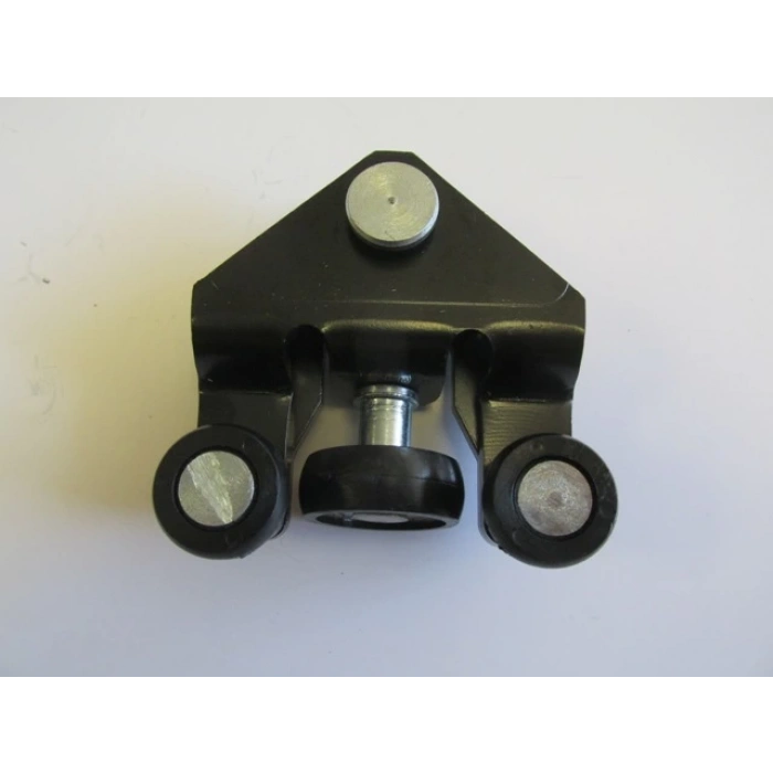 1999-2003 Opel Movano Sürgülü Kapı Alt Ray Bağlantısı Sağ Oem No: 8200080754