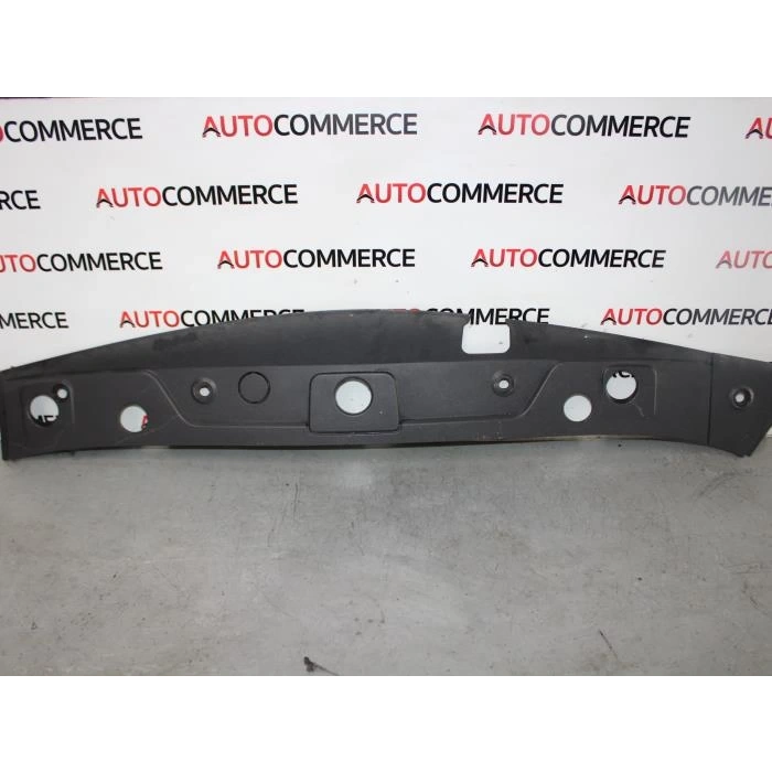 Panel Bakaliti Megane Iı Ön Üst (Oem No: 8200116717)