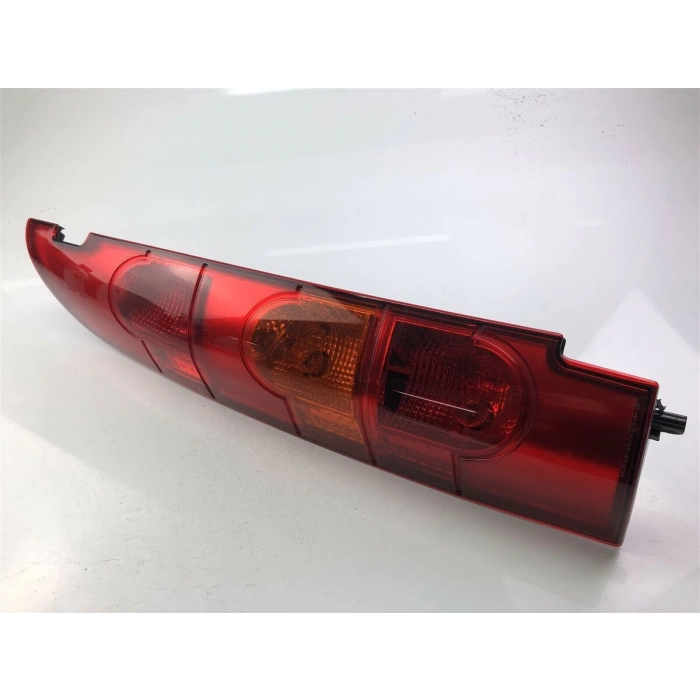 Stop Lambası Kangoo 03-07 Duylu (Çift Kapı) Sol (Oem No: 8200150623)