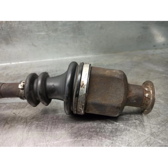 Aks Komple Ön Sağ Uzunluk 752 Mm Abs`Lı Renault Megane I 1.4-1.6 96-03 (Oem No: 8200168513)