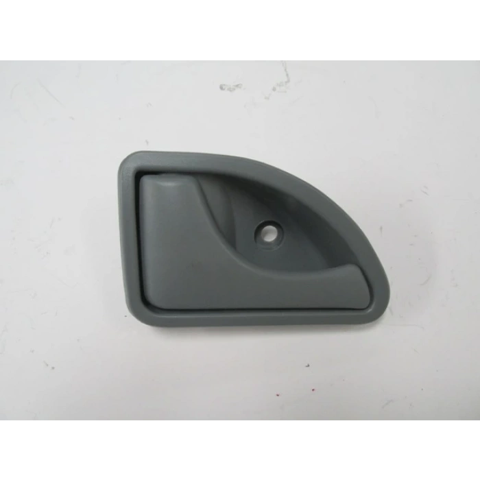 1993-1998 Renault Twingo Ön Kapı İç Açma Kolu Sol Gri Pütürlü (Tw) (Adet) (Oem No:8200259376)