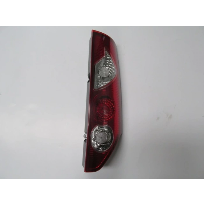 Renault Kangoo 3 2008-2013 Stop Lambası Sağ Kırmızı - Beyaz (Yukarıya Açılan Tip) (Mars) (Oem No: 8200419945)