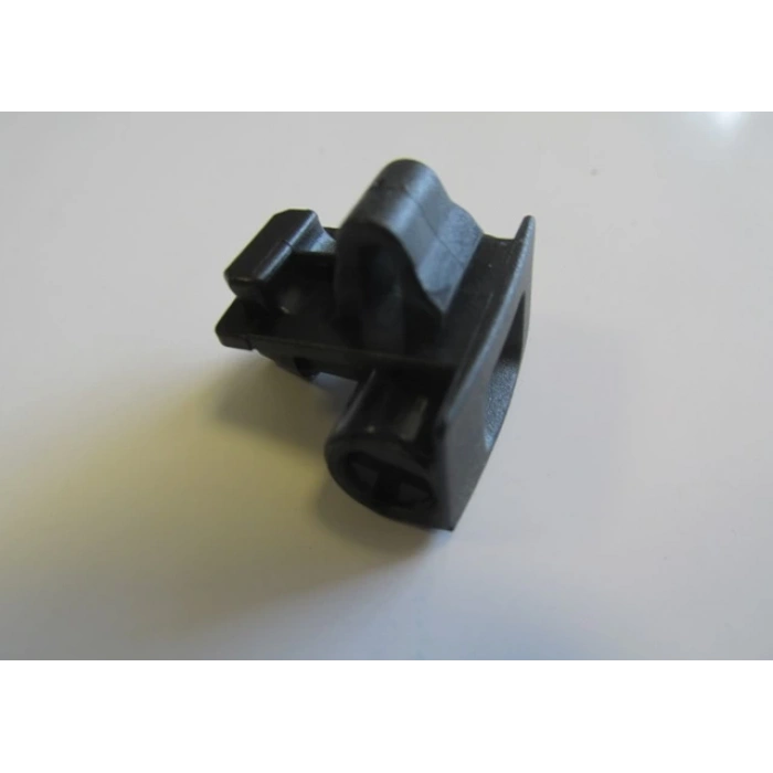 Renault Clıo- 4- Hb- 13/16; Su Fiskiye Memesi (Oem No: 8200600847)