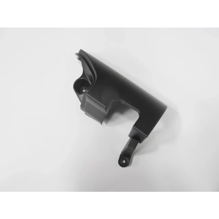 Renault Kangoo- 4- 14/21; Stop Lambası Alt Plastiği Sağ (Çift Kapı) (Pleksan) (Oem No: 8200642141)