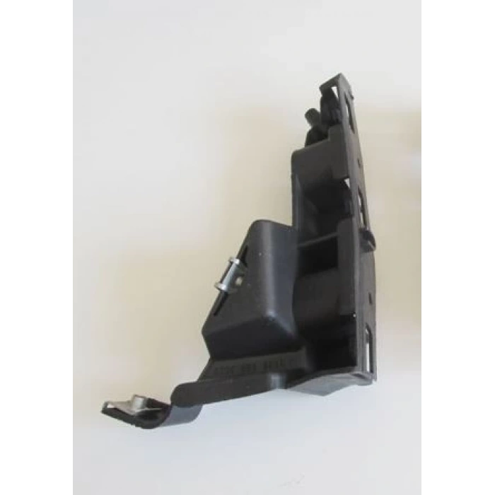 Renault Symbol 2009-2012 Thalia Sedan Ön Tampon Braketi Sağ (Oem No: 8200699911)