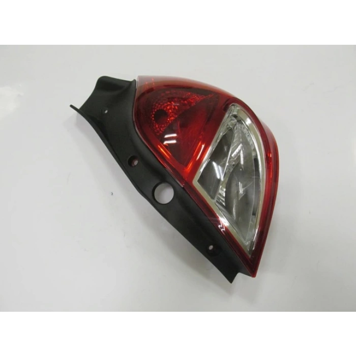 Renault Clio 3 Hatchback 2009-2012 Stop Lambası Sağ Kırmızı - Beyaz (Pleksan) (Oem No: 8200886946)