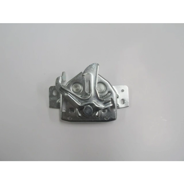 1998-2002 Suzuki Grand Vitara Kaput Kilidi (Hushan) (Adet) (Oem No:8211061A00)