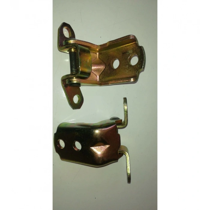 Menteşe Kapı Qashqaı 07-13 Ön Üst Sol None (Oem No: 82421-Ed50A)