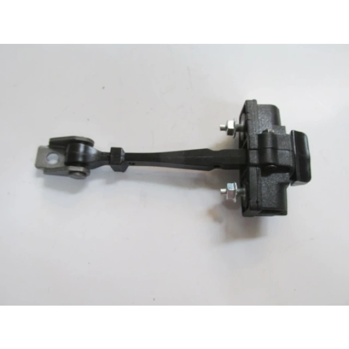 Renault Captur- 13/19; Arka Kapı Durdurucusu Sağ/Sol Aynı (Adet) (Kapı Gergisi) (Oem No: 824305607R)