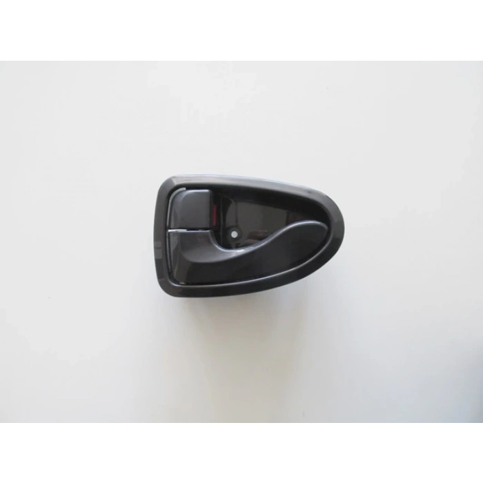 Hyundai Accent Milenyum 2000-2002 Ön Kapı İç Açma Kolu Sol Koyu Gri (İçten Kilitli Tip) (Adet) (Oem No:8261025000Yn)