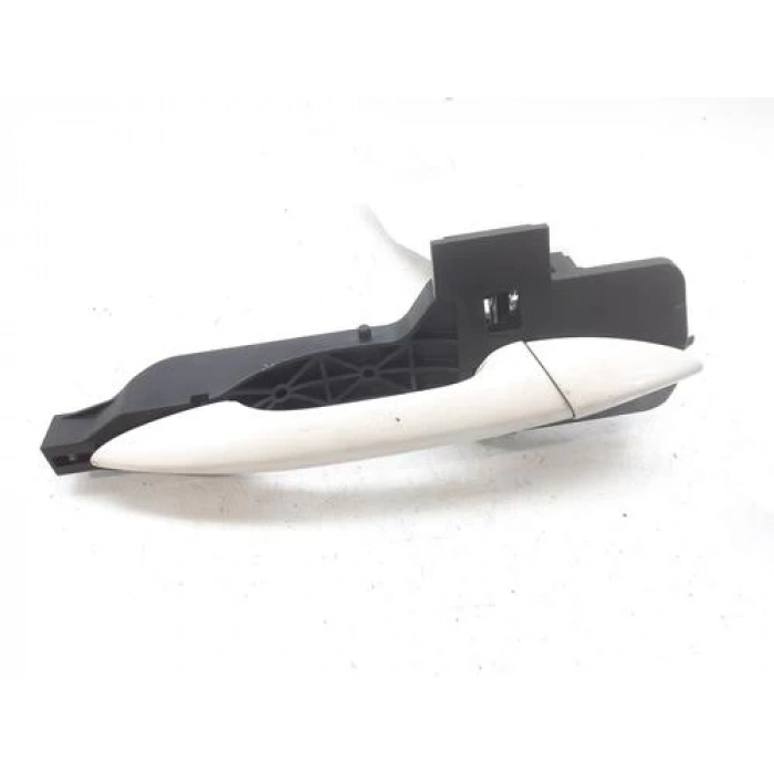 Kapı Kolu İ30 12-16 Ön Dış Siyah Sağ (Oem No: 82661-A6000Ca)