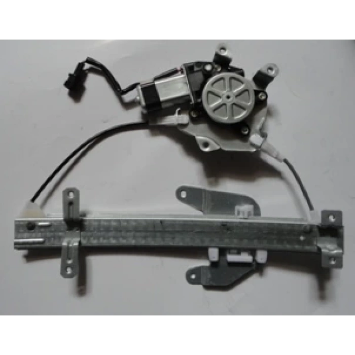Nissan Maxima 2003-2006 A33 Arka Cam Krikosu Sol Elektrikli - Motorlu 2 Fiş Li (Adet) (Oem No:827012Y010)
