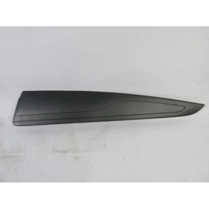 Renault Clıo- 4- Hb- 16/20; Arka Kapı Bandı Sol (Nikelaj Takılmayan Tip) (Tw) (Oem No: 828772096R)