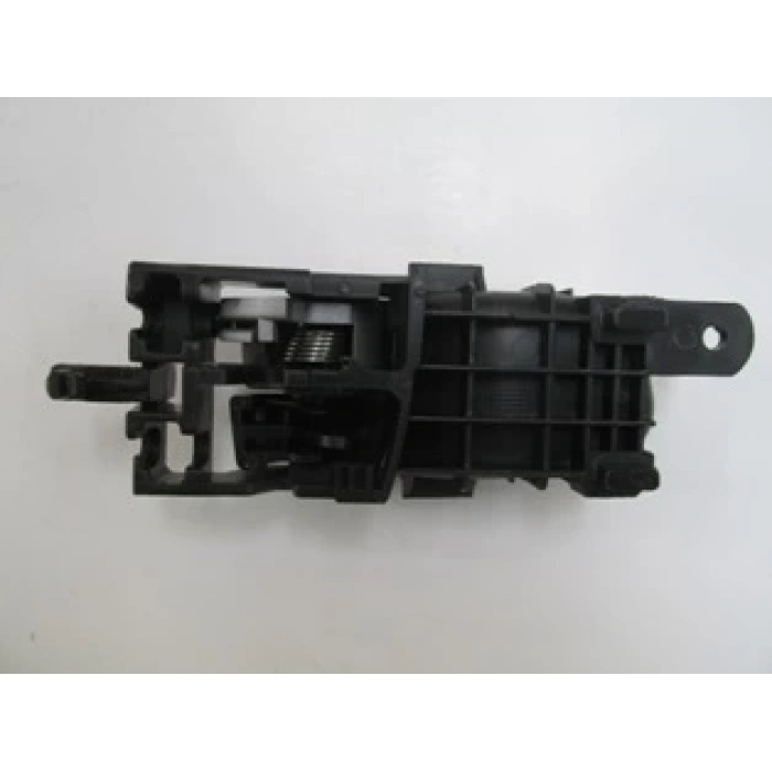 Suzukı Grand Vıtara- 06/12; Ön Kapı İç Açma Kolu Sol Siyah (Elceği Gümüş Gri) (Hushan) (Oem No: 83130-65J10-Bwj)
