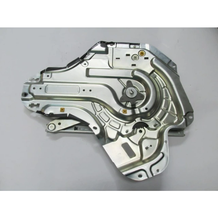 Hyundaı Elantra- 04/07; Arka Cam Krikosu Sol Elektrikli/Motorsuz (Hushan) (Oem No: 83401-2D010)