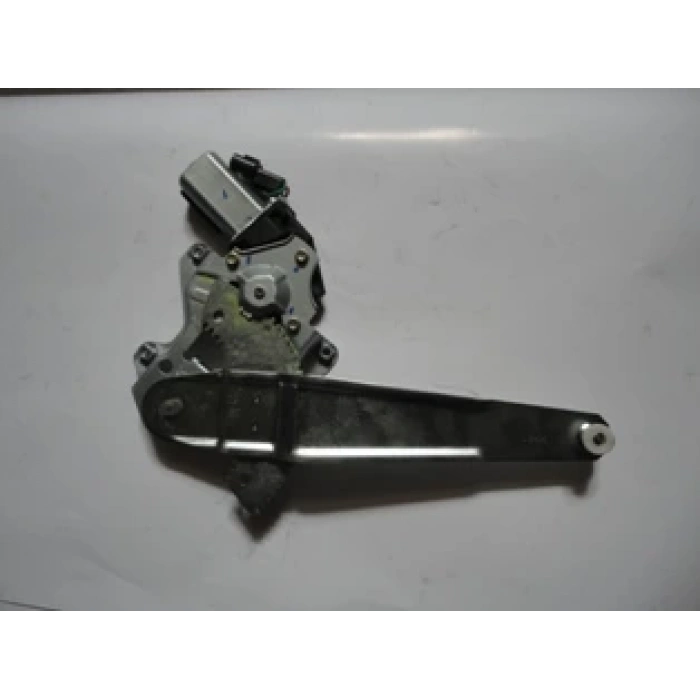 Hyundaı Getz- 06/11; Arka Cam Krikosu Sol Elektrikli/Motorlu (5Kapı) (Tw) (Oem No: 83403-1C010Wm)