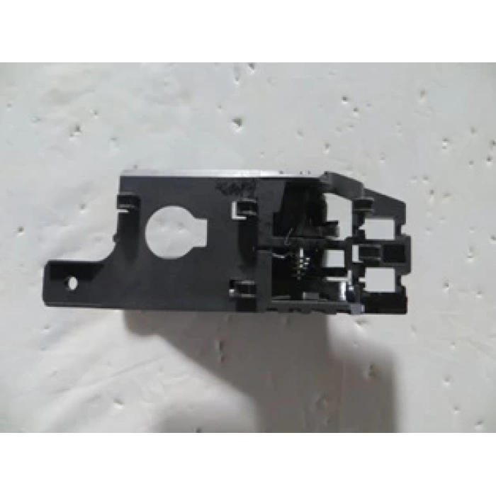 Kıa Sportage- 05/08; Ön/Arka Kapı İç Açma Kolu Sol Siyah (Hushan) (Oem No: 83652-1F010)