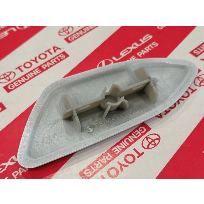 Su Fıskiye Kapağı Rav4 10-12 Sağ None (Oem No: 8504442150)