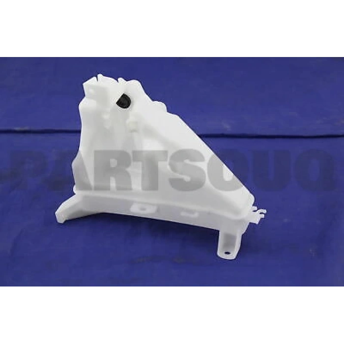 Su Fıskiye Deposu Hılux 15Sonrası Revo (Boru+Kapak+Motor) (Oem No: 85315-0K250)