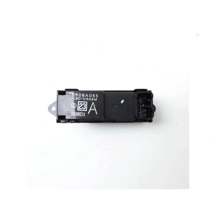 Düğme Cam Açma Lancer 08Sonrası Ön Sağ (Oem No: 8608A065)