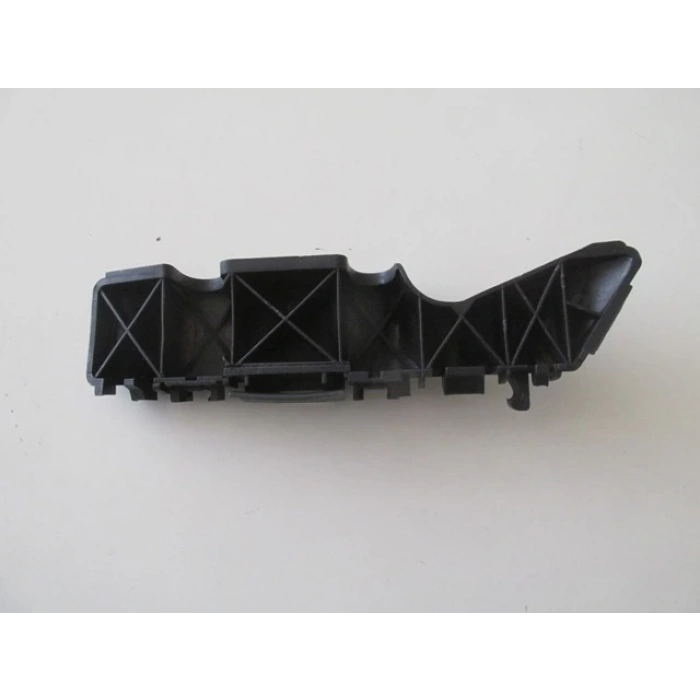 Hyundaı Accent- Blue- 11/18; Ön Tampon Braketi Sol (Oem No: 86513-1R000)