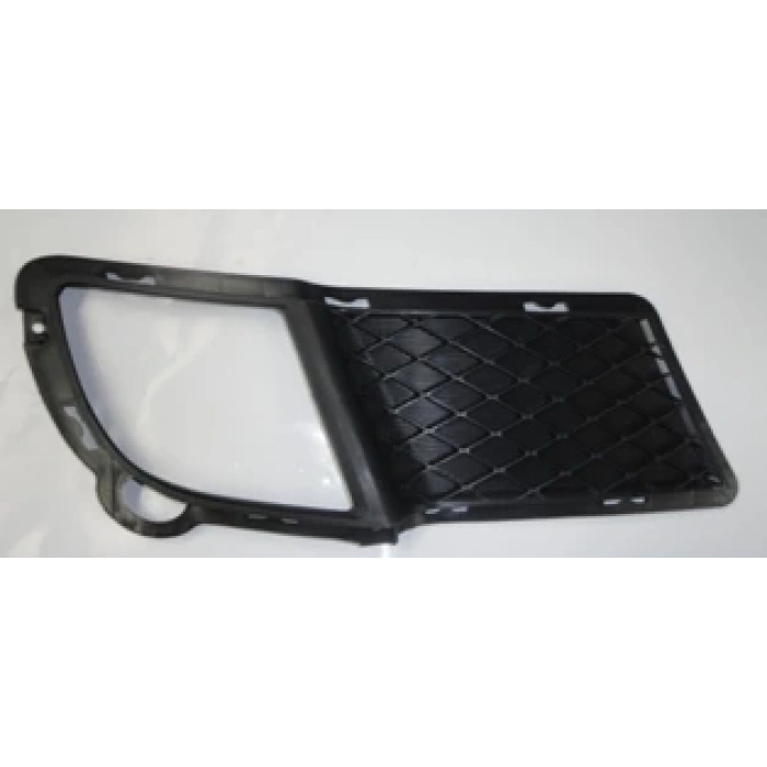 Kia Cerato 2010-2011 Sis Lamba Kapağı Sağ Delikli (Bfn) (Oem No: 86564-1M300)