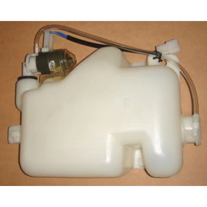 1997-2006 İsuzu Npr Şampiyon Cam Su Bidonu-Deposu 24 Volt (Çift Teker) (Tw) (Adet) (Oem No:894151071)