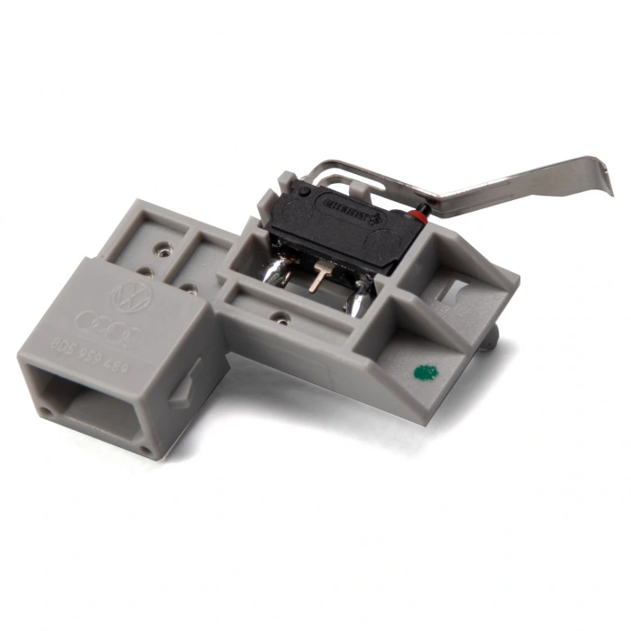 Svic Bagaj Bora / Passat / A3 / A4 / Leon / Toledo / Superb 98-05 (Oem No: 8D5959489)