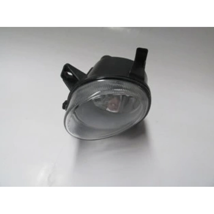 Volkswagen Passat Cc- 09/12; Sis Lambası Sol Yuvarlak (H11) (Famella) (Oem No: 8T0941699)